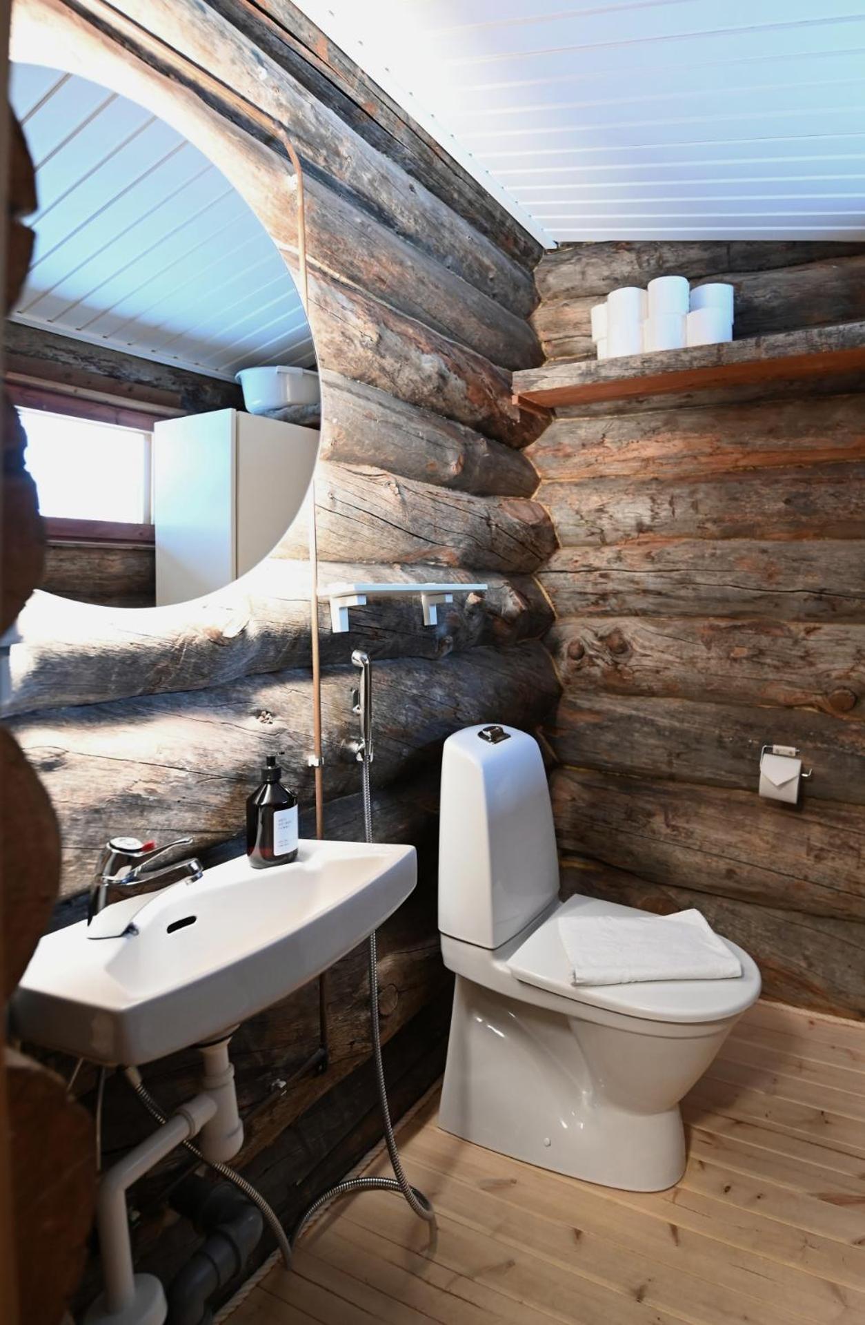 Classic Log Cabin Ski-In Ski-Out Levi Exterior foto