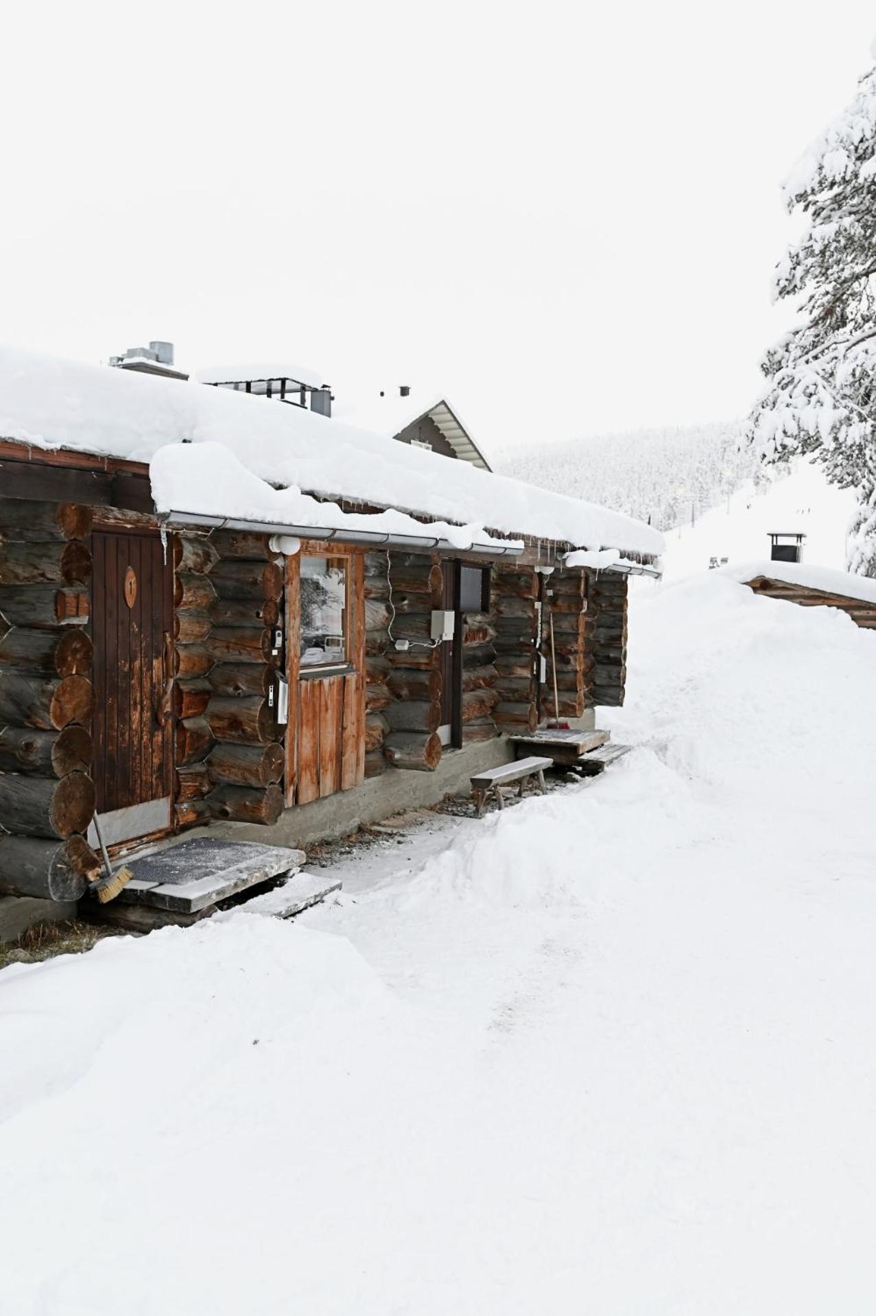 Classic Log Cabin Ski-In Ski-Out Levi Exterior foto
