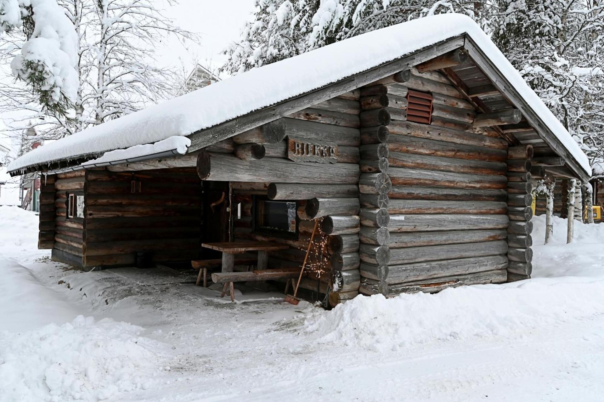 Classic Log Cabin Ski-In Ski-Out Levi Exterior foto